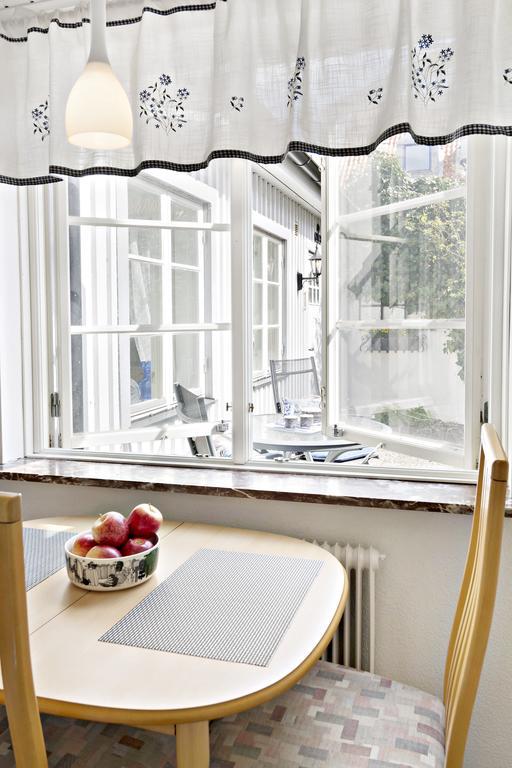 Charming Townhouse Villa Ystad Buitenkant foto